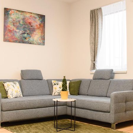 Eliza 2 Apartman Бік Екстер'єр фото